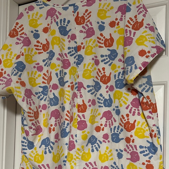 Colorful Handprint Print V-Neck Scrub Top - Picture 5 of 6